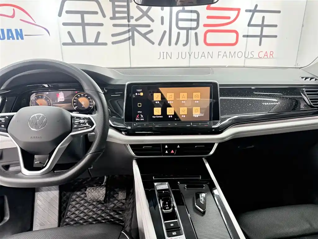 Volkswagen Toucan 2023 380TSI AWD Flagship Premium 2022 - thumbnail 12