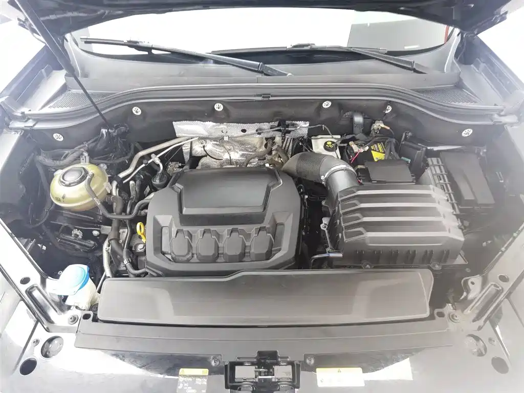 Volkswagen Teramont 2023 Teramont X 380TSI AWD Premium Luxury Edition 2023 - thumbnail 6