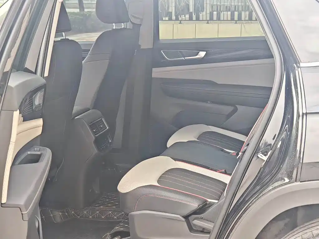 Volkswagen Teramont 2023 Teramont X 380TSI AWD Premium Luxury Edition 2023 - thumbnail 5