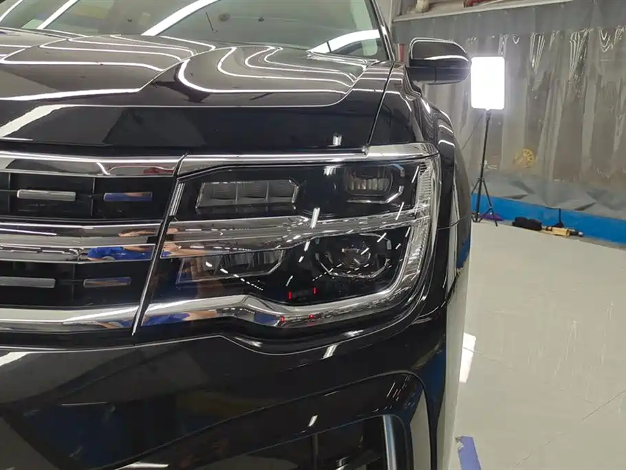 Volkswagen Touareg 2023 X Facelift 380TSI AWD Premium Luxury Edition 2023 - thumbnail 5