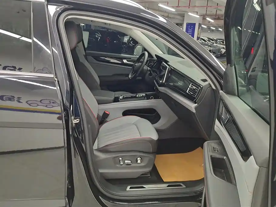 Volkswagen Touareg 2023 X Facelift 380TSI AWD Premium Luxury Edition 2023 - thumbnail 8