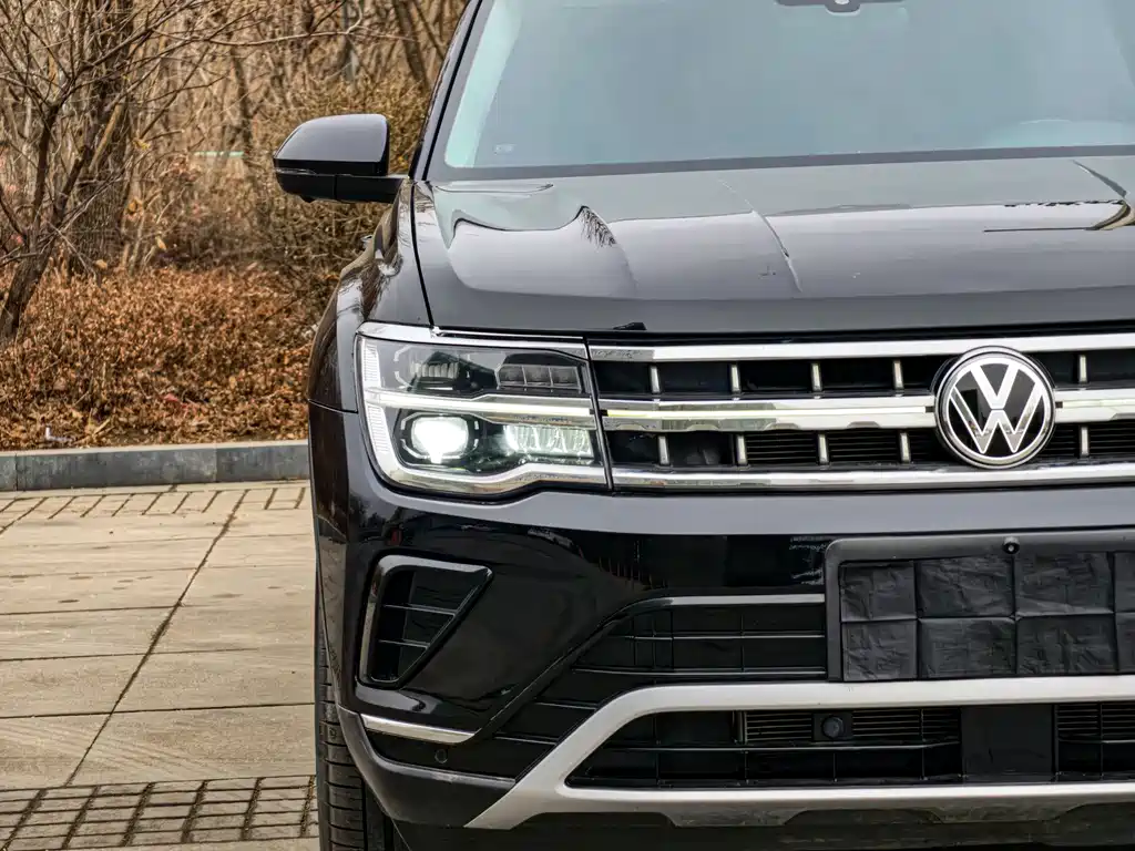 Volkswagen Touareg 2021 380TSI AWD Prestige Luxury Edition 2022 - thumbnail 4