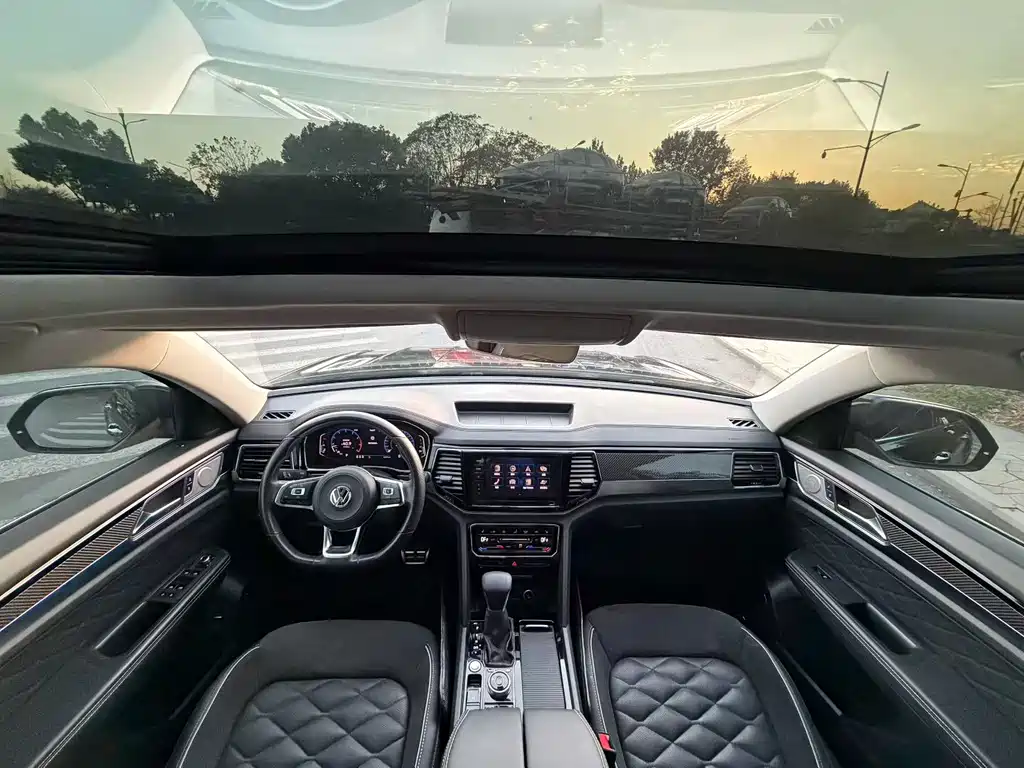 Volkswagen Teramont 2021 Teramont X 380TSI AWD Premium Luxury Edition 2021 - thumbnail 8