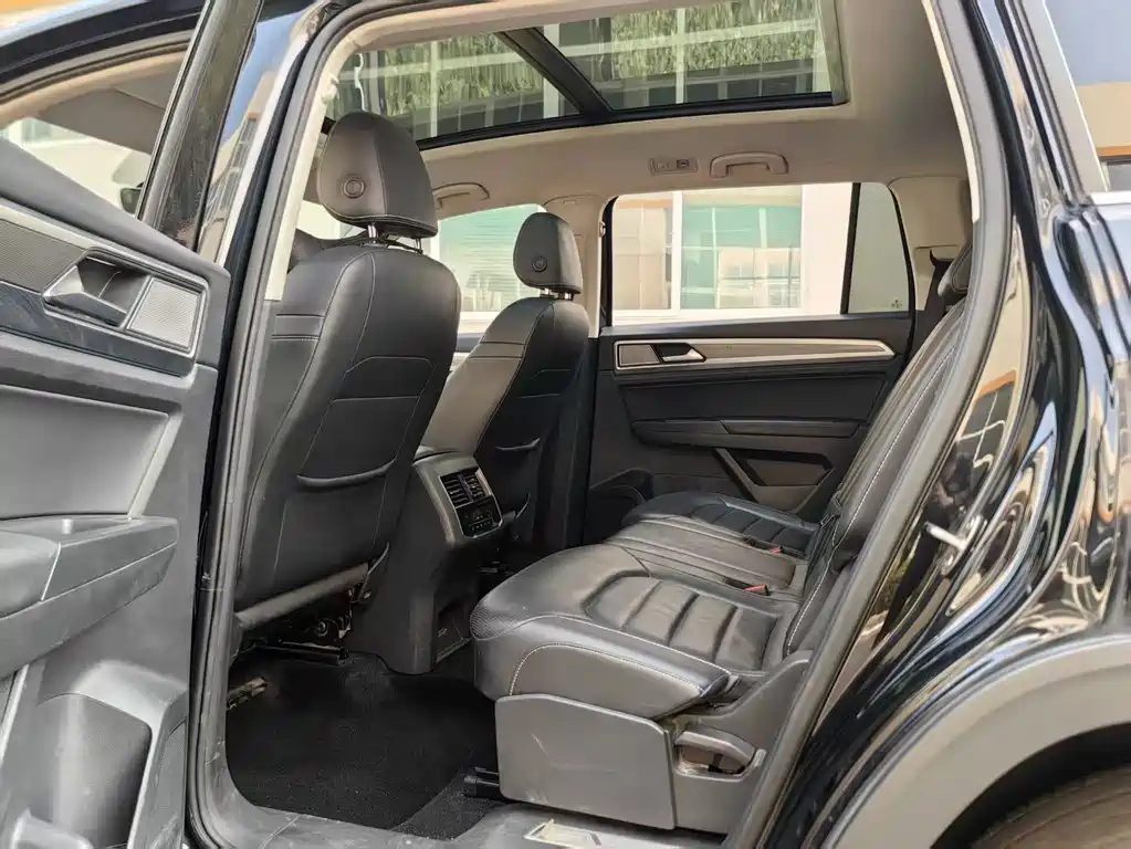 Volkswagen Teramont 2021 330TSI FWD Luxury Edition 2021 - thumbnail 16