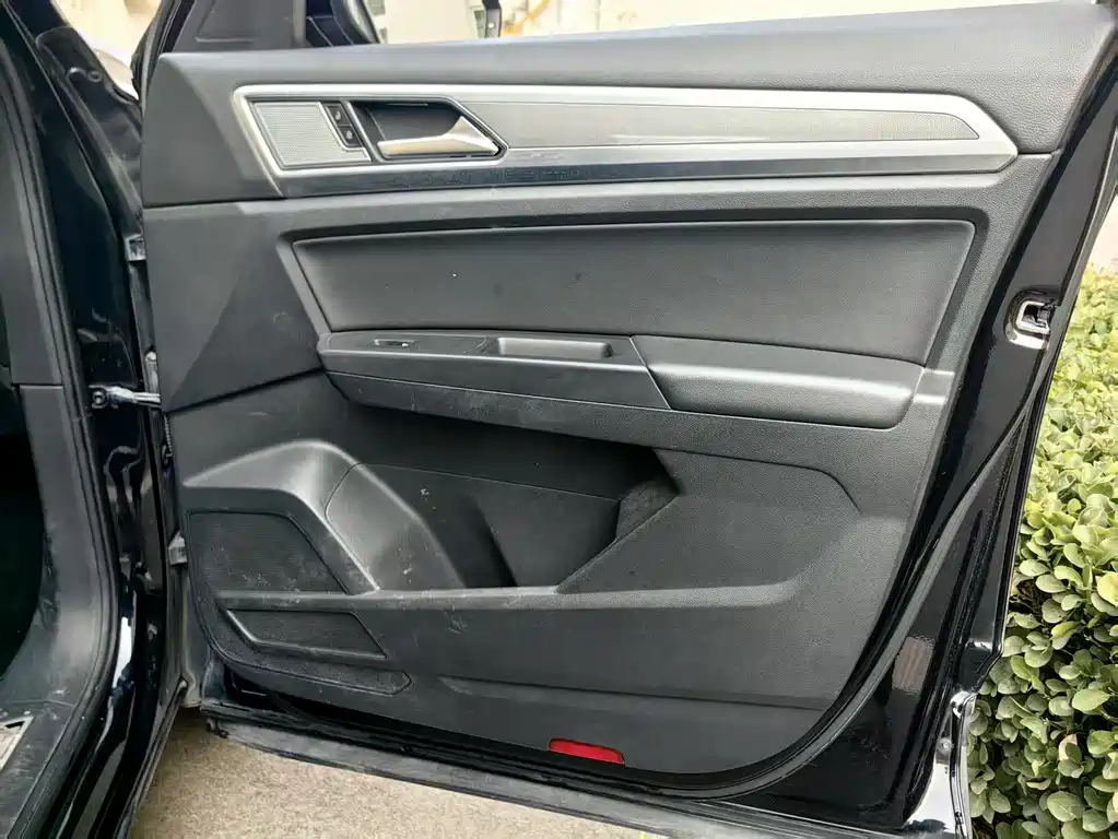 Volkswagen Teramont 2021 330TSI FWD Luxury Edition 2021 - thumbnail 17