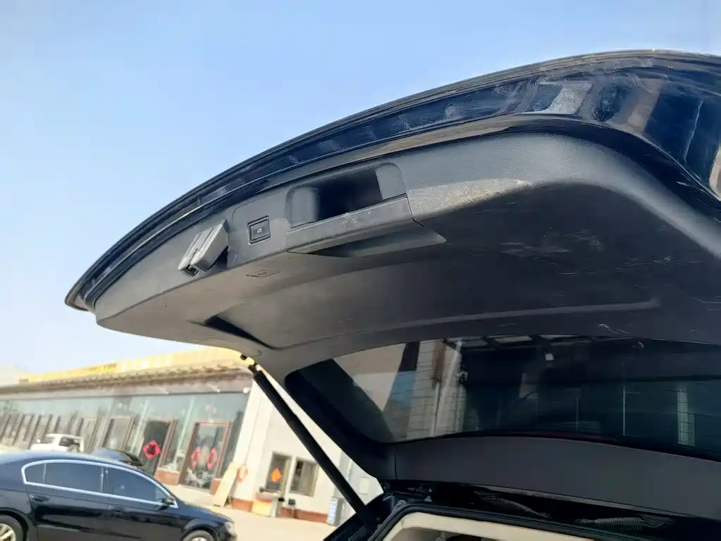 Volkswagen Teramont 2021 330TSI FWD Luxury Edition 2021 - thumbnail 19
