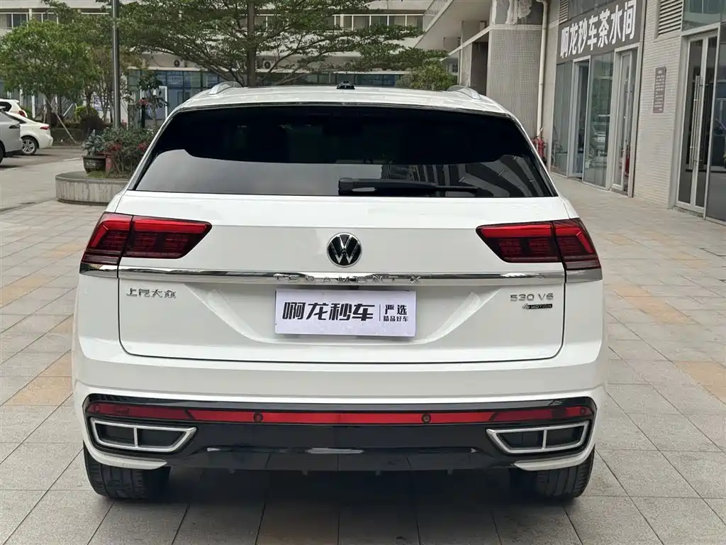 Volkswagen Touareg 2021 Model Touareg X 330TSI FWD Premium Luxury Edition 2021 - thumbnail 6