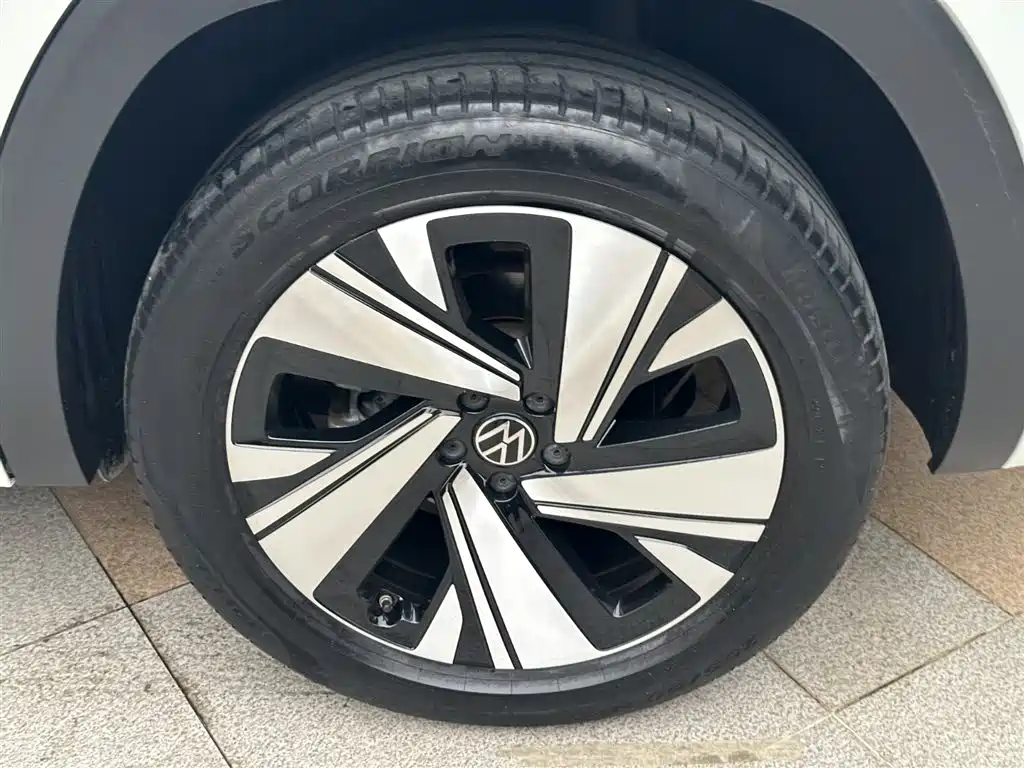 Volkswagen Touareg 2021 Model Touareg X 330TSI FWD Premium Luxury Edition 2021 - thumbnail 17