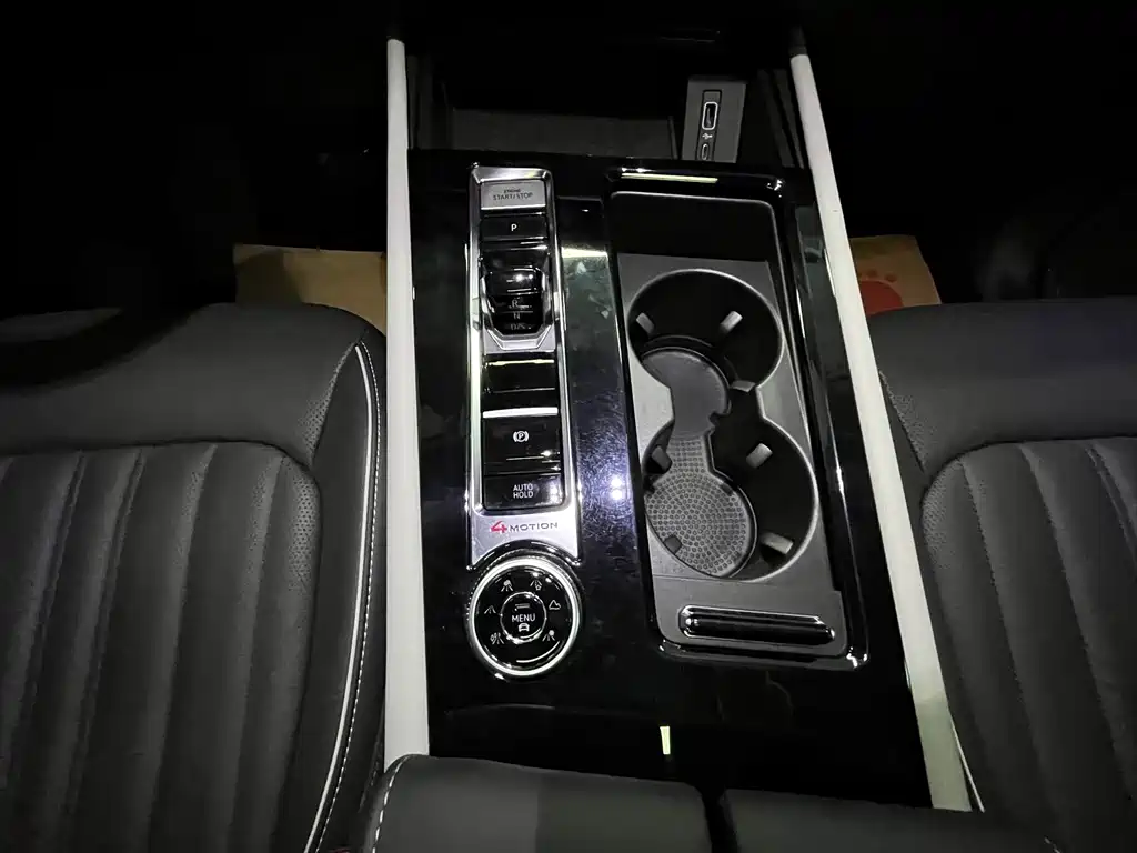 Volkswagen Touareg 2021 380TSI AWD Premium Luxury Edition 2021 - thumbnail 10