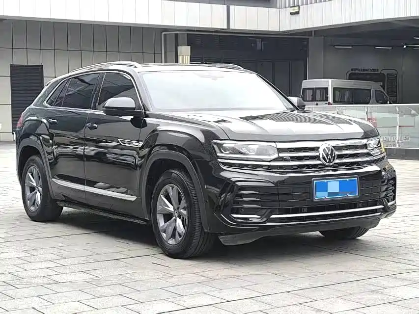 Volkswagen Touareg X 380TSI AWD Luxury Edition 2022 - thumbnail 2