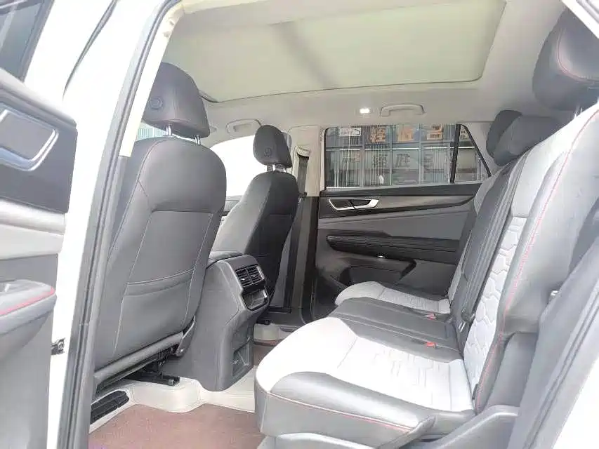 Volkswagen Touareg X 380TSI AWD Luxury Edition 2022 - thumbnail 5