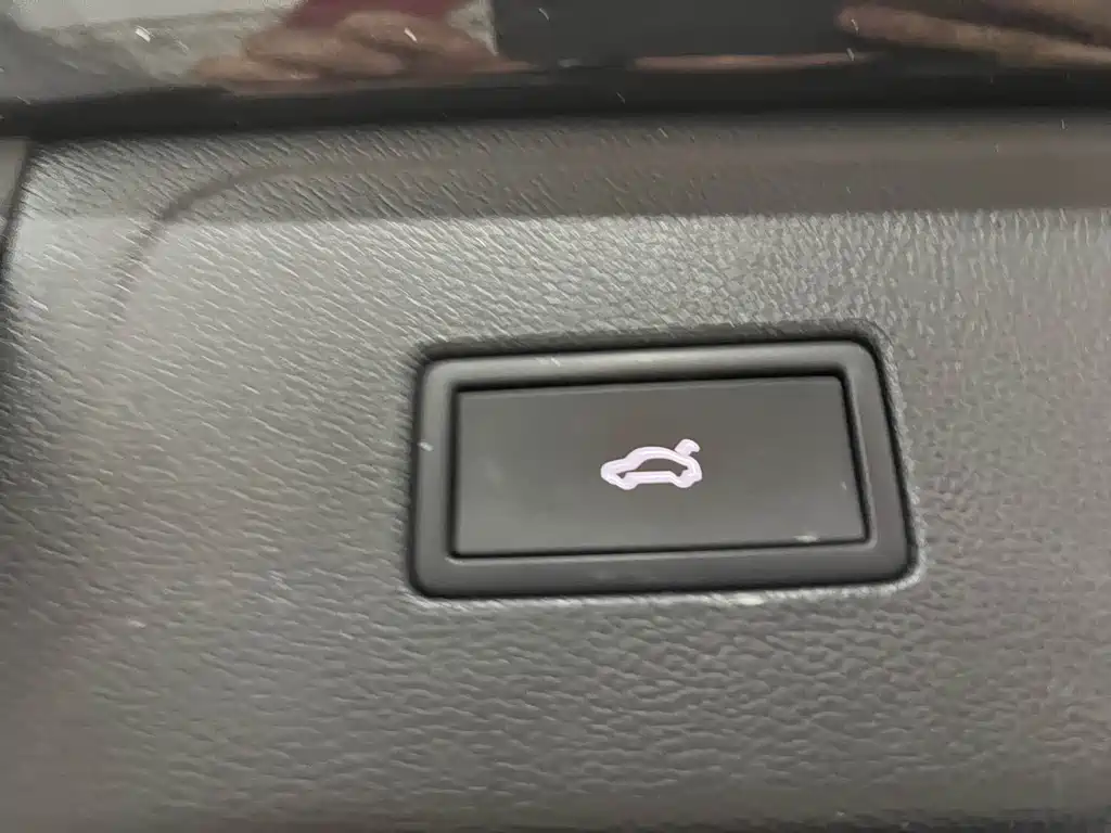 Volkswagen Touareg 2021 380TSI AWD Premium Luxury Edition 2021 - thumbnail 21