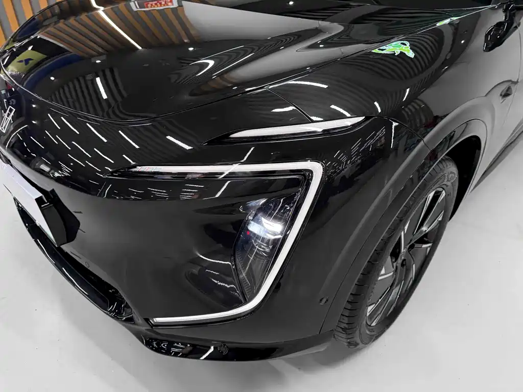 Avatr Avita 07 2026 Elite EV 2025 - thumbnail 4