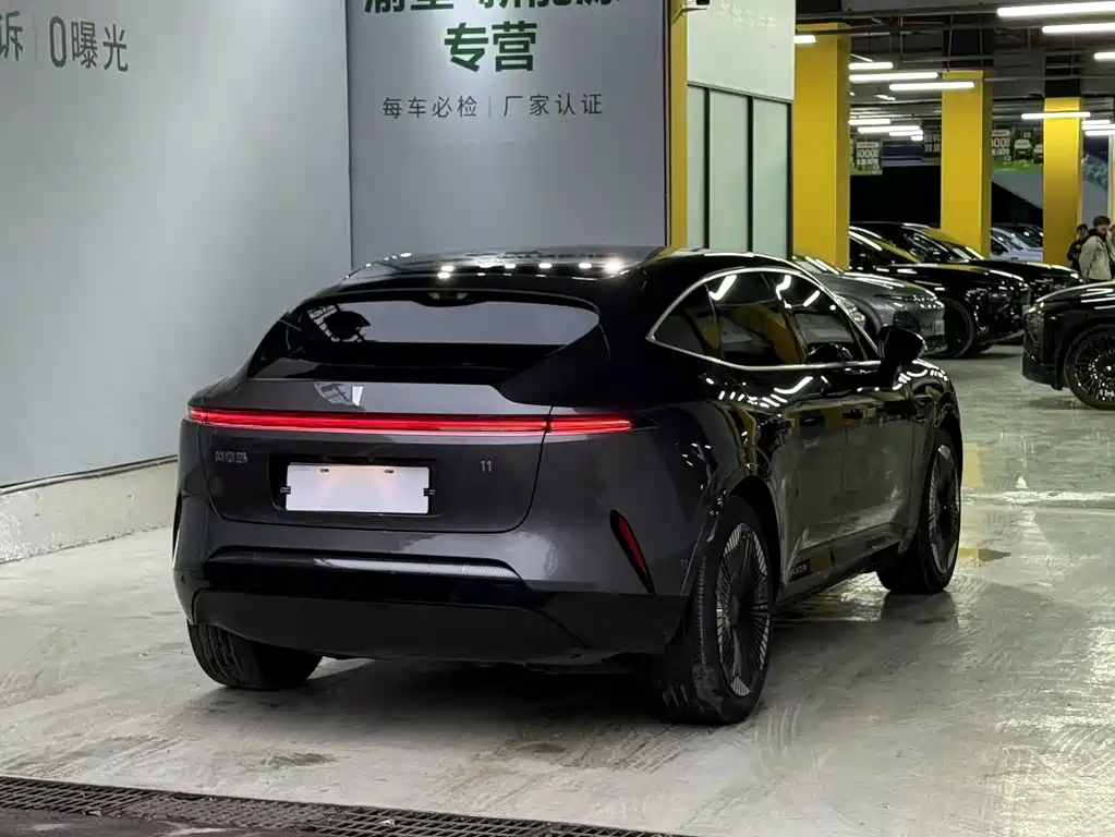 Avatr Avita 11 2023 Hongmeng 90kWh RWD 2024 - thumbnail 4