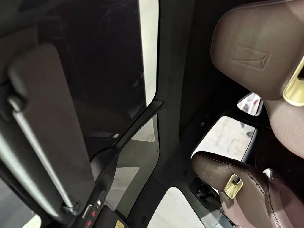 Avatr Avita 11 2023 Hongmeng 90kWh RWD 2024 - thumbnail 15