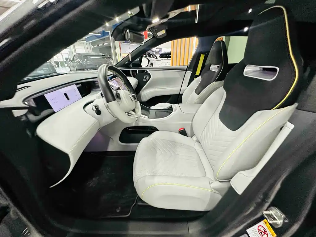 Avatr Avita 11 2023 Hongmeng 90kWh RWD 2023 - thumbnail 9