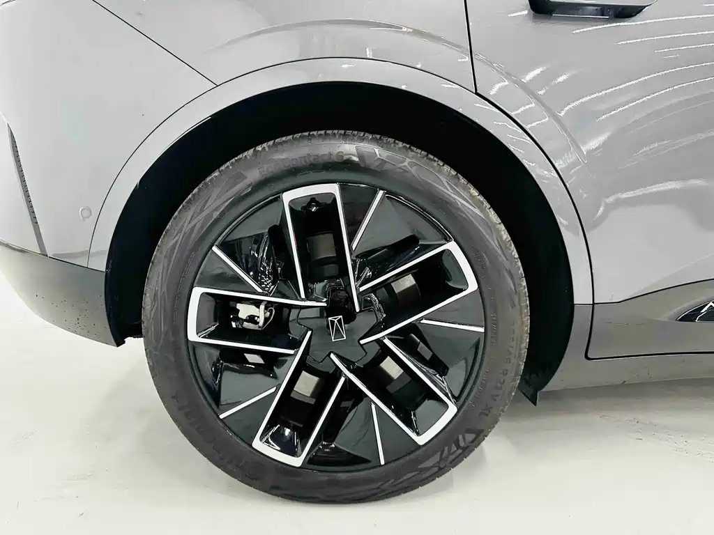 Avatr Avita 11 2023 Hongmeng 90kWh RWD 2023 - thumbnail 27
