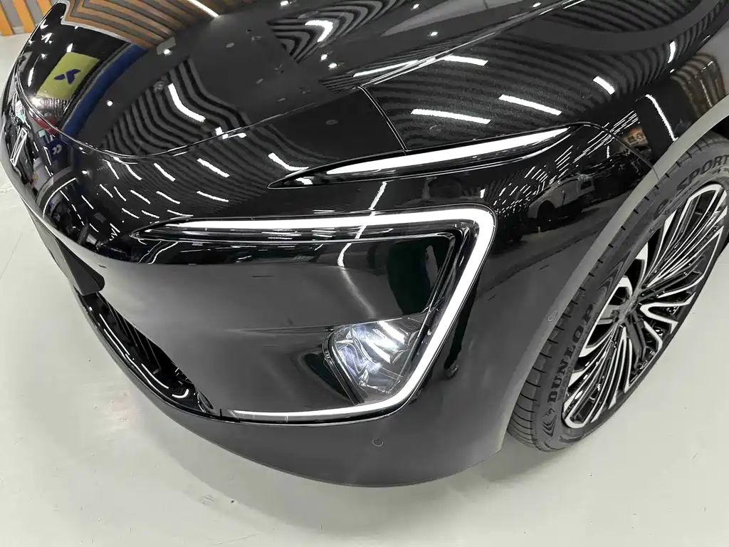 Avatr Avita 12 2026 Ultra EV AWD 2025 - thumbnail 4