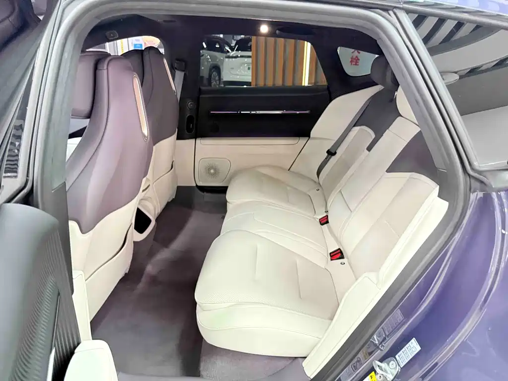 Avatr AVATR 12 2023 650 Tri-Laser AWD Performance Edition 2023 - thumbnail 15