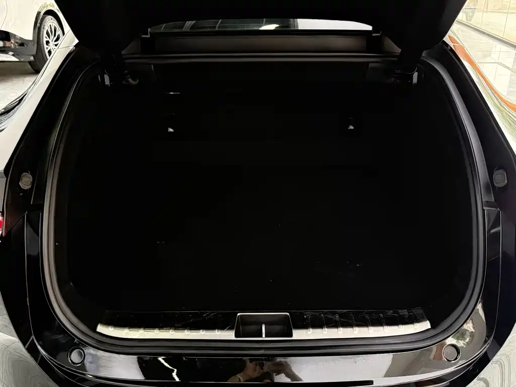 Avatr AVATR 12 2024 Refresh 700 Tri-Laser RWD Luxury Edition 2025 - thumbnail 15