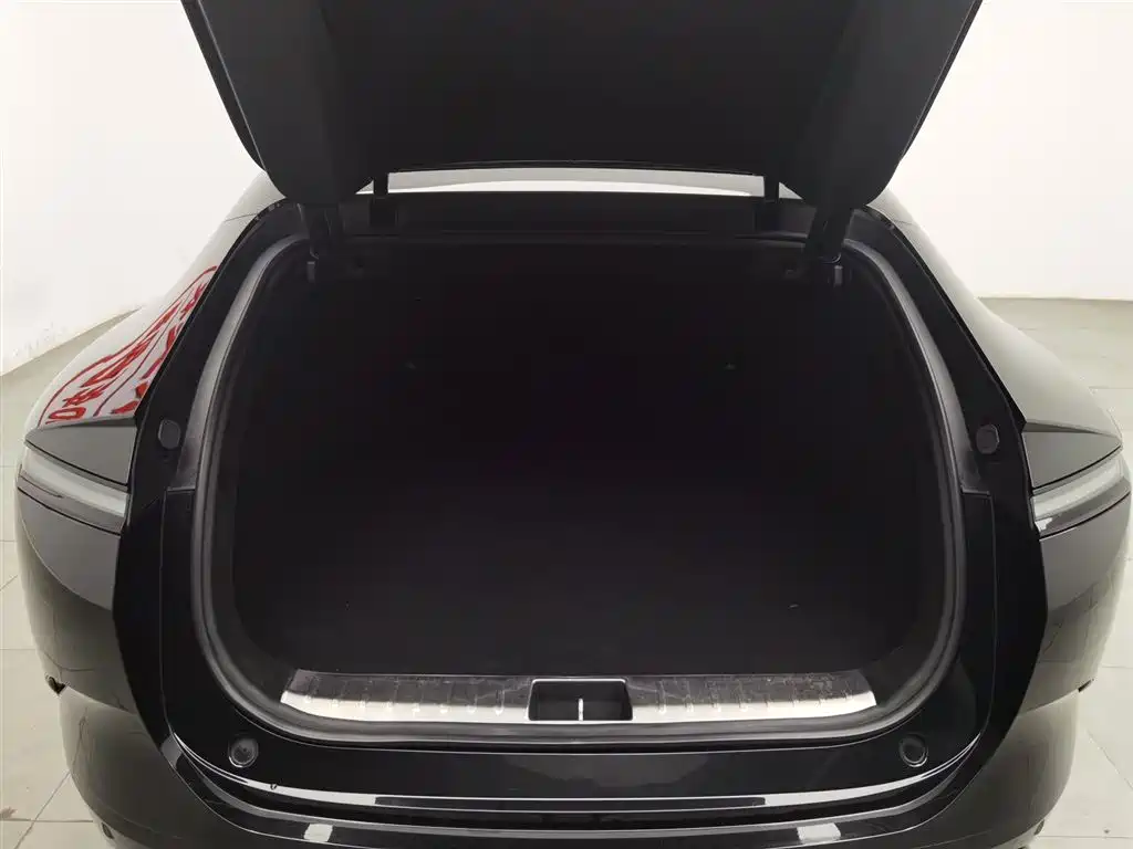 Avatr AVATR 12 2024 700 Tri-Laser RWD Luxury Edition 2024 - thumbnail 16