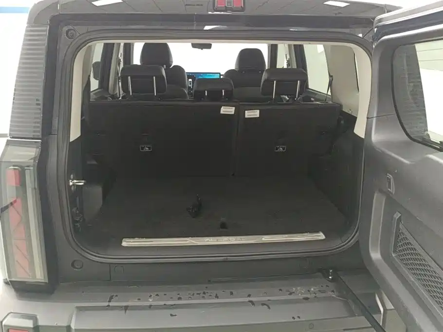 iCAR iCAR 03 2024 401km 2WD Standard Plus Edition 2025 - thumbnail 4