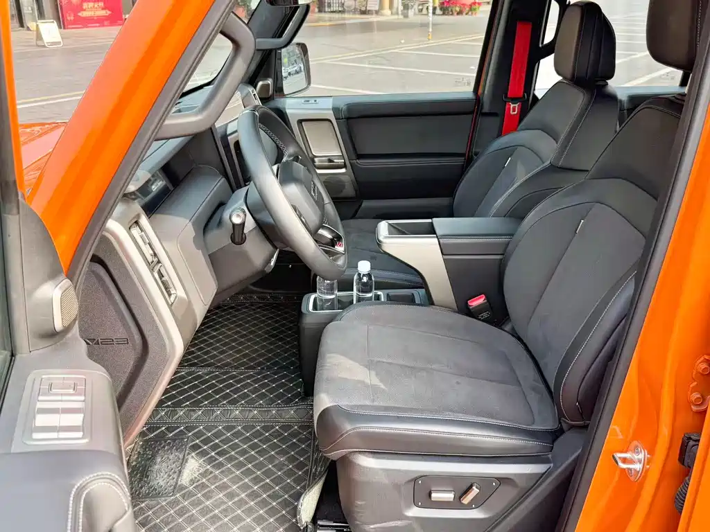 iCAR iCAR Super V23 2026 V23S 501 AWD Peak Performance Edition 2025 - thumbnail 4