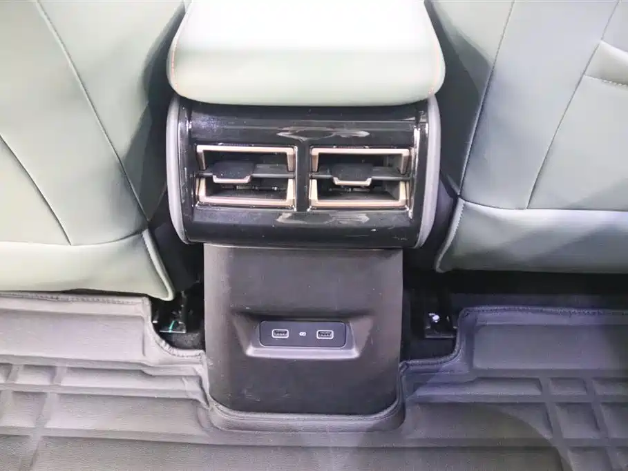 iCAR iCAR 03 2024 401km 2WD Standard Plus Edition 2024 - thumbnail 16