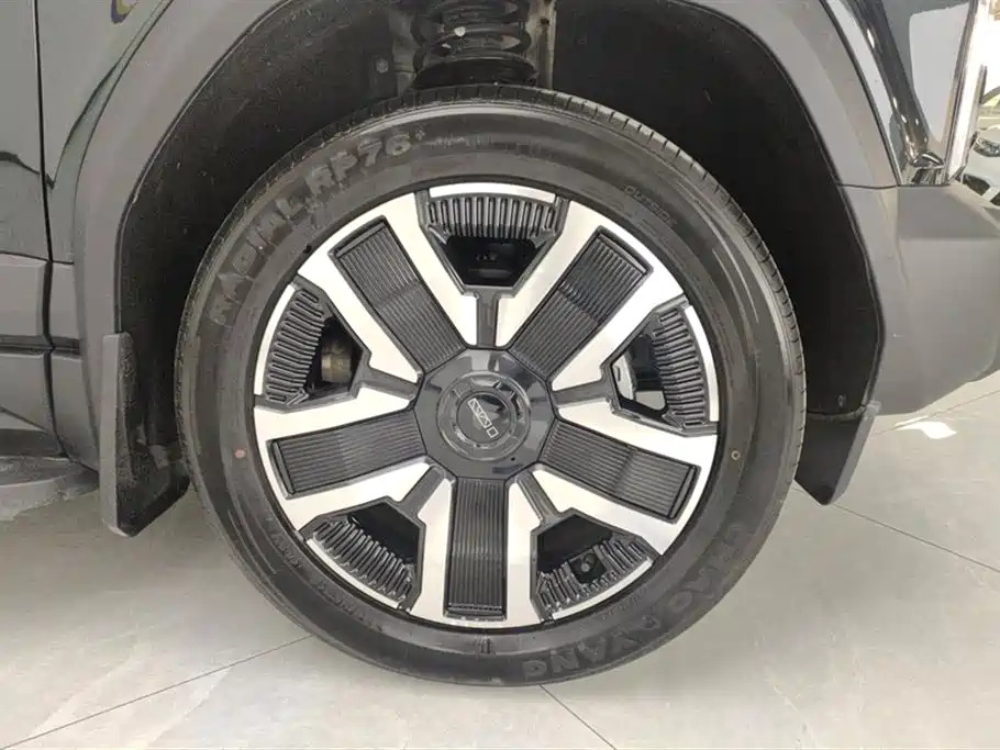 iCAR iCAR 03 2024 472km AWD Long Range 2024 - thumbnail 6