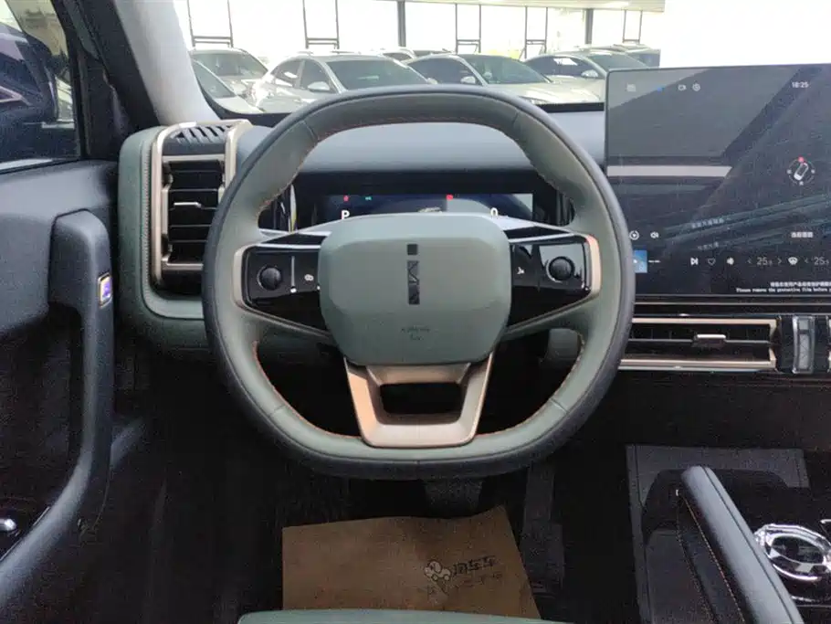 iCAR iCAR 03 2024 472km AWD Long Range 2024 - thumbnail 14