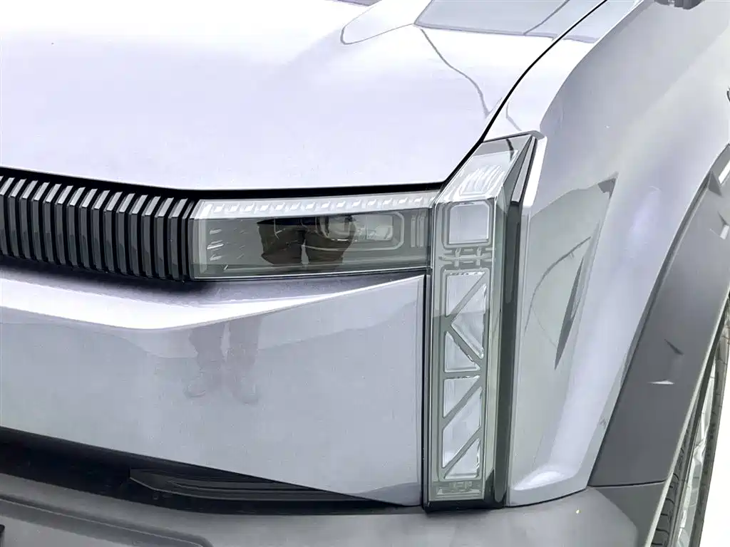 iCAR iCAR 03 2024 401km 2WD Standard Plus Edition 2025 - thumbnail 8
