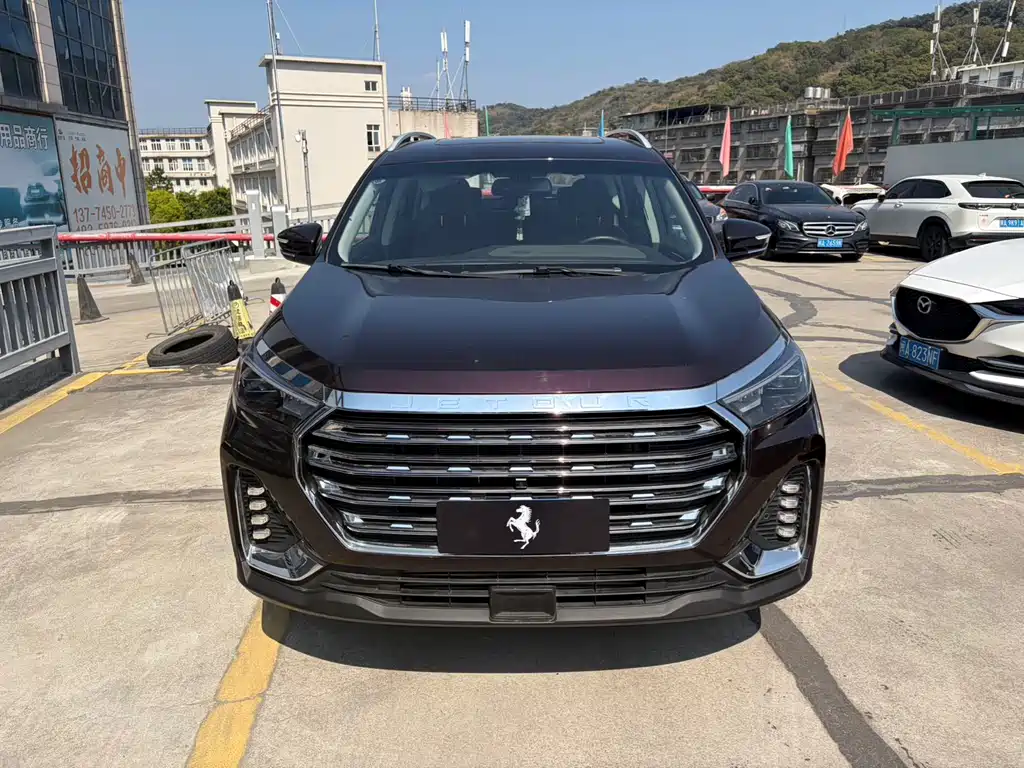 Jetour Jetour X90 Plus 2021 1.6TD DCT Villa 7-seater 2023 - thumbnail 2