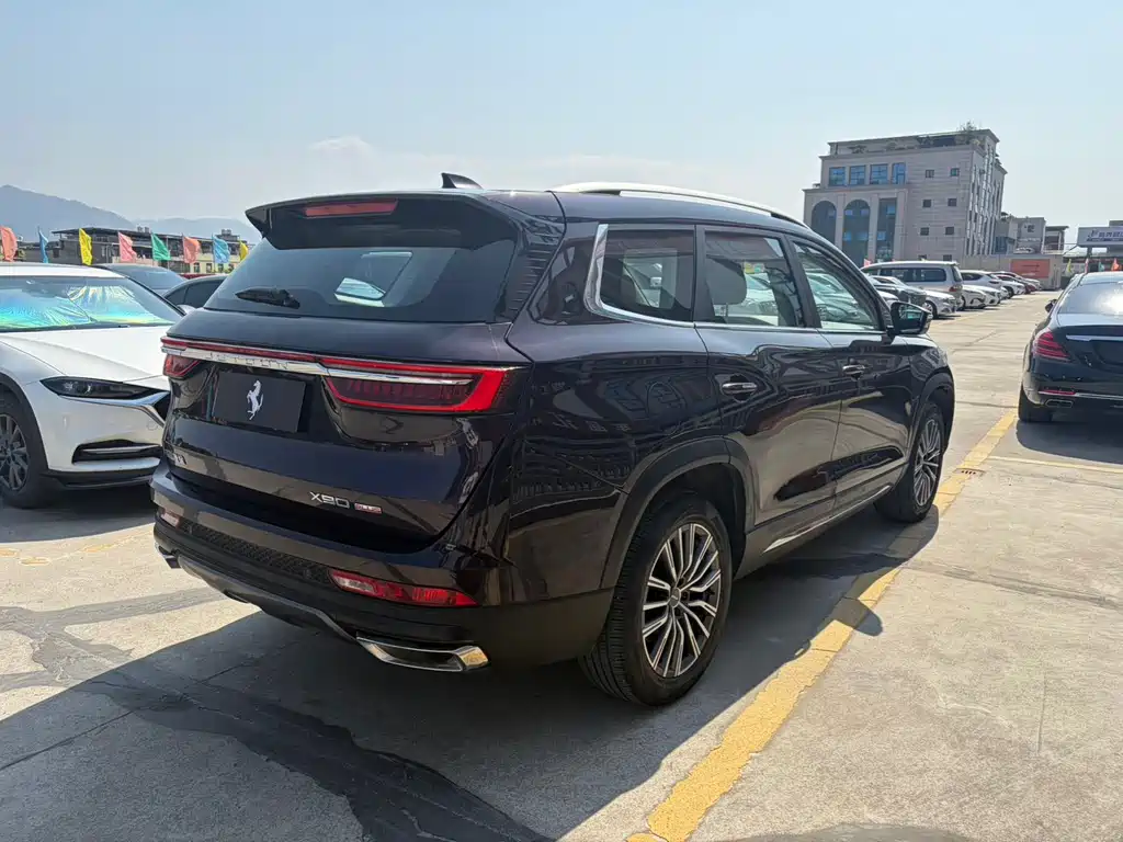 Jetour Jetour X90 Plus 2021 1.6TD DCT Villa 7-seater 2023 - thumbnail 5