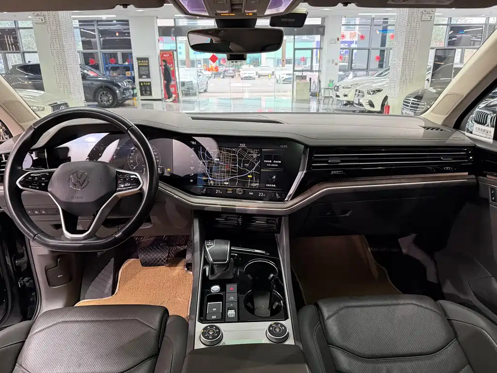 Volkswagen Volkswagen Touareg 2021 3.0TSI R-Line Sport Package 2021 - thumbnail 10