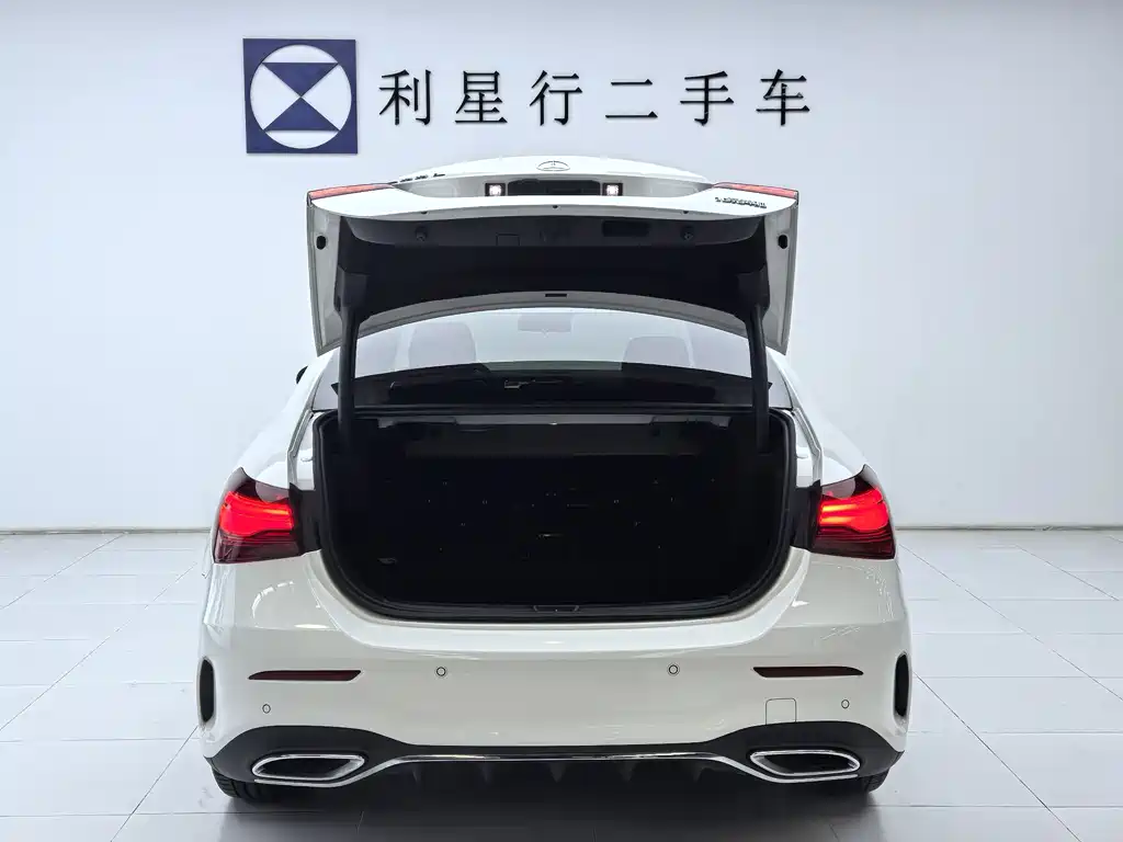 Mercedes-Benz Mercedes-Benz A-Class 2023 A 200 L Fashion Edition 2025 - thumbnail 6
