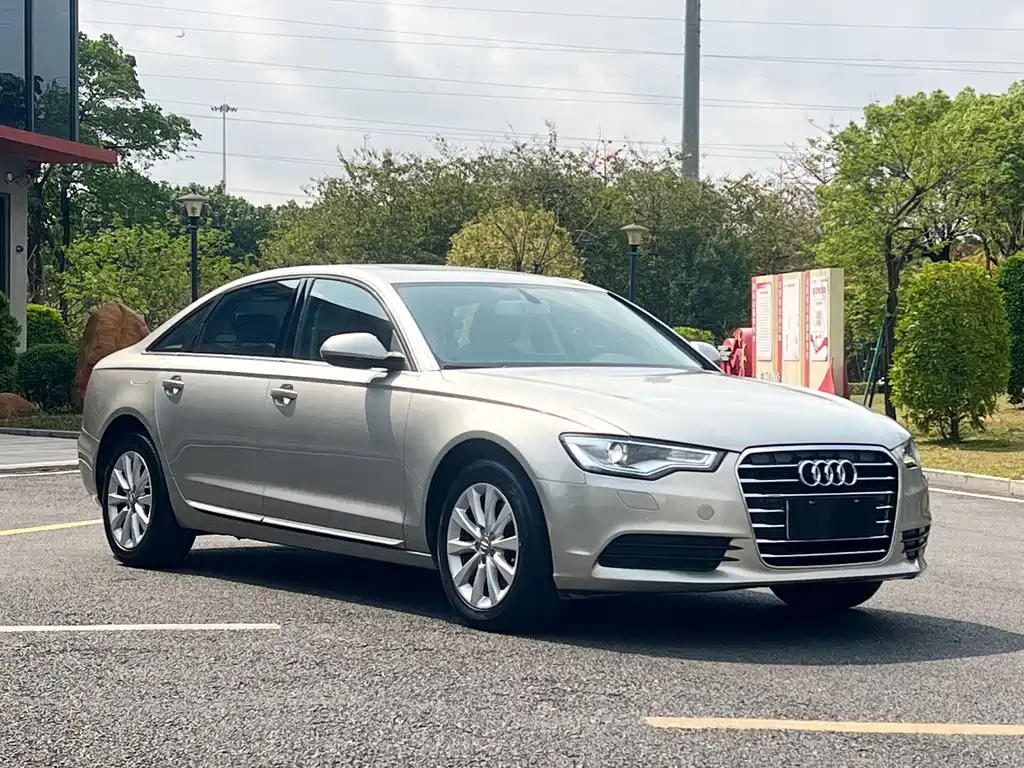 Audi Audi A6L 2015 TFSI Million Anniversary Intelligent Edition 2016 - thumbnail 3