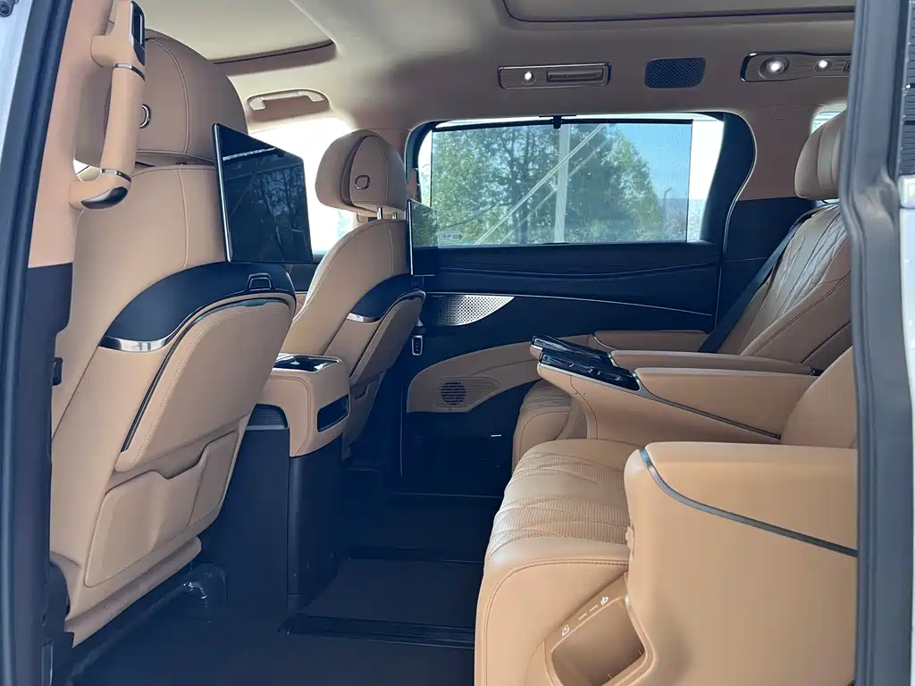 Denza DENZA D9 2025 DM-i Intelligent Driving Edition 1020 AWD Flagship Model 2025 - thumbnail 5