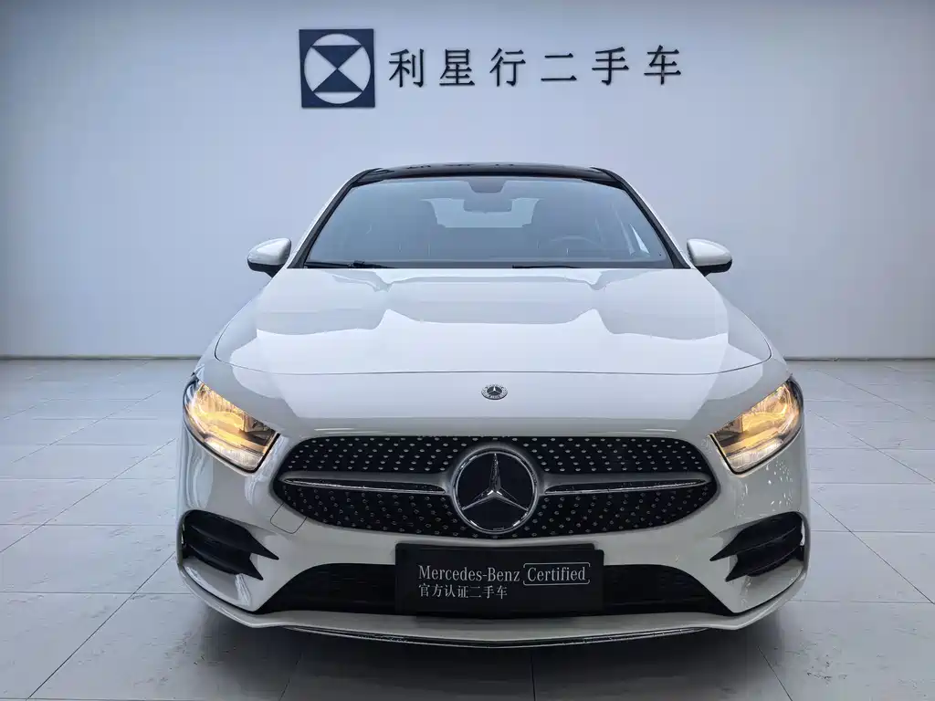 Mercedes-Benz Mercedes-Benz A-Class 2022 A 180 L Sport Sedan 2022 - thumbnail 2