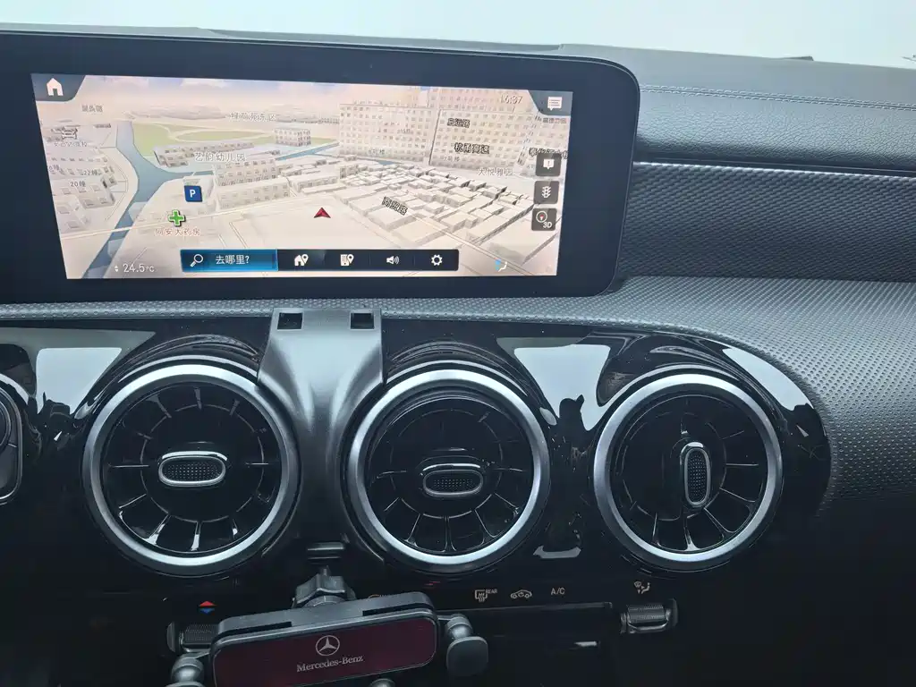 Mercedes-Benz Mercedes-Benz A-Class 2022 A 180 L Sport Sedan 2022 - thumbnail 9