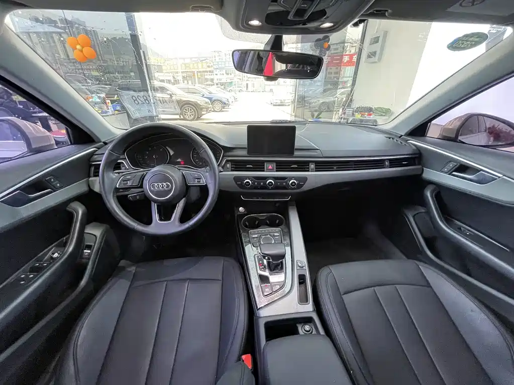 Audi Audi A4L 2018 30th Anniversary Edition 30 TFSI Progressive Model 2018 - thumbnail 14