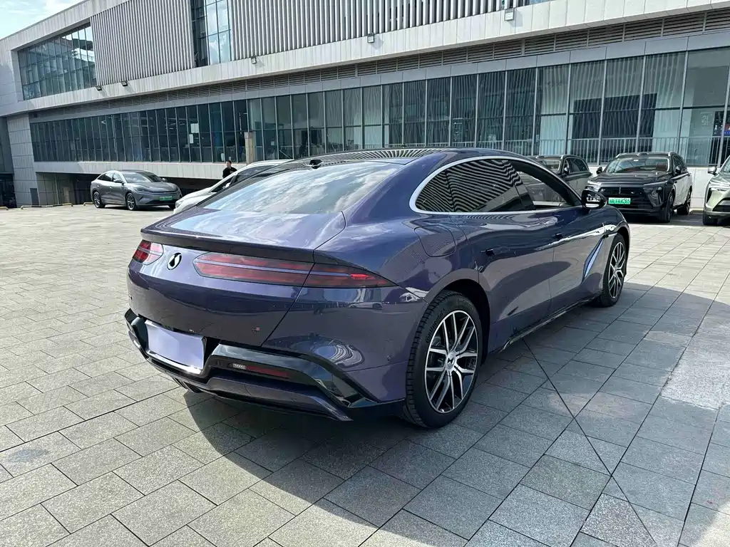 Denza Tang Z9 2024 Model 1100km AWD Max Version 2024 - thumbnail 16