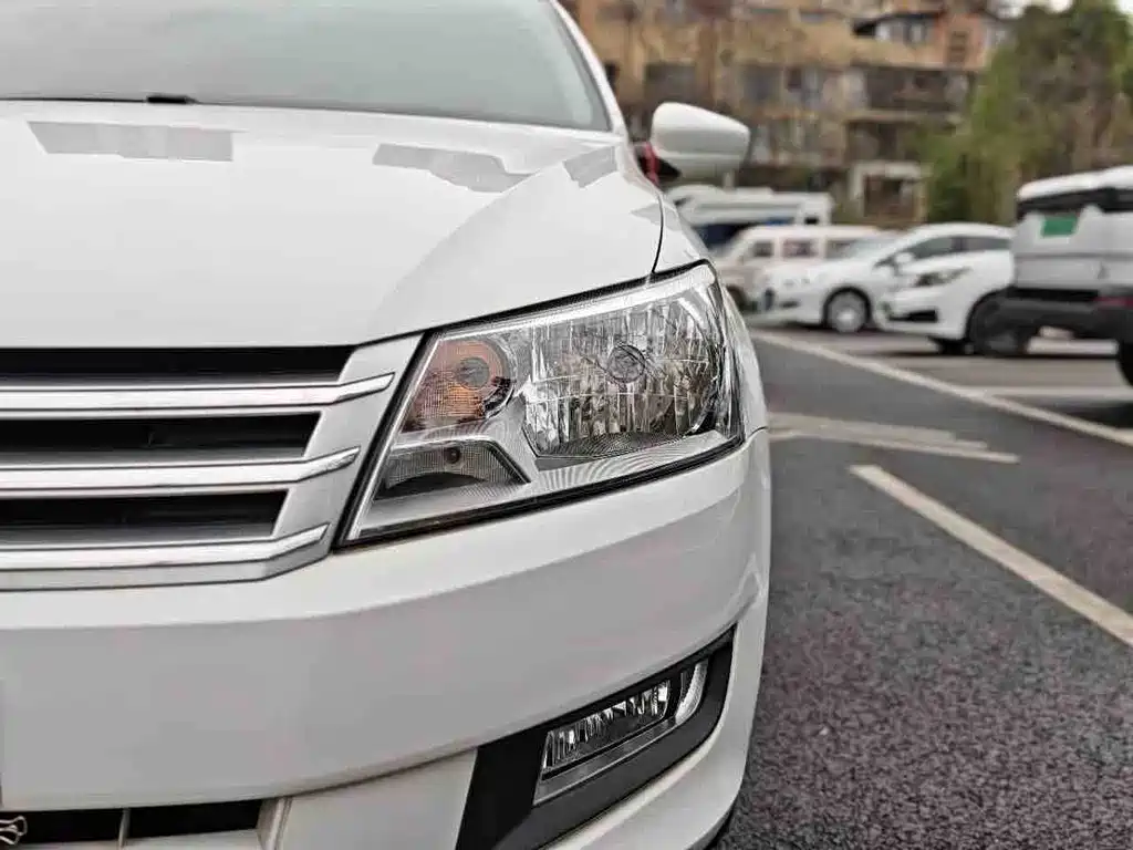 Volkswagen Volkswagen Santana 2015 1.6L Automatic Comfort Edition 2015 - thumbnail 7