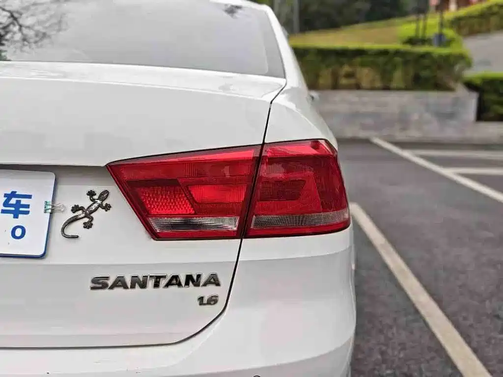 Volkswagen Volkswagen Santana 2015 1.6L Automatic Comfort Edition 2015 - thumbnail 30