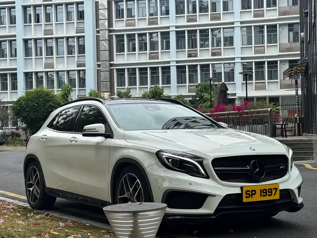 Mercedes-Benz Mercedes-Benz GLA AMG 2016 AMG GLA 45 4MATIC 2017 - thumbnail 3