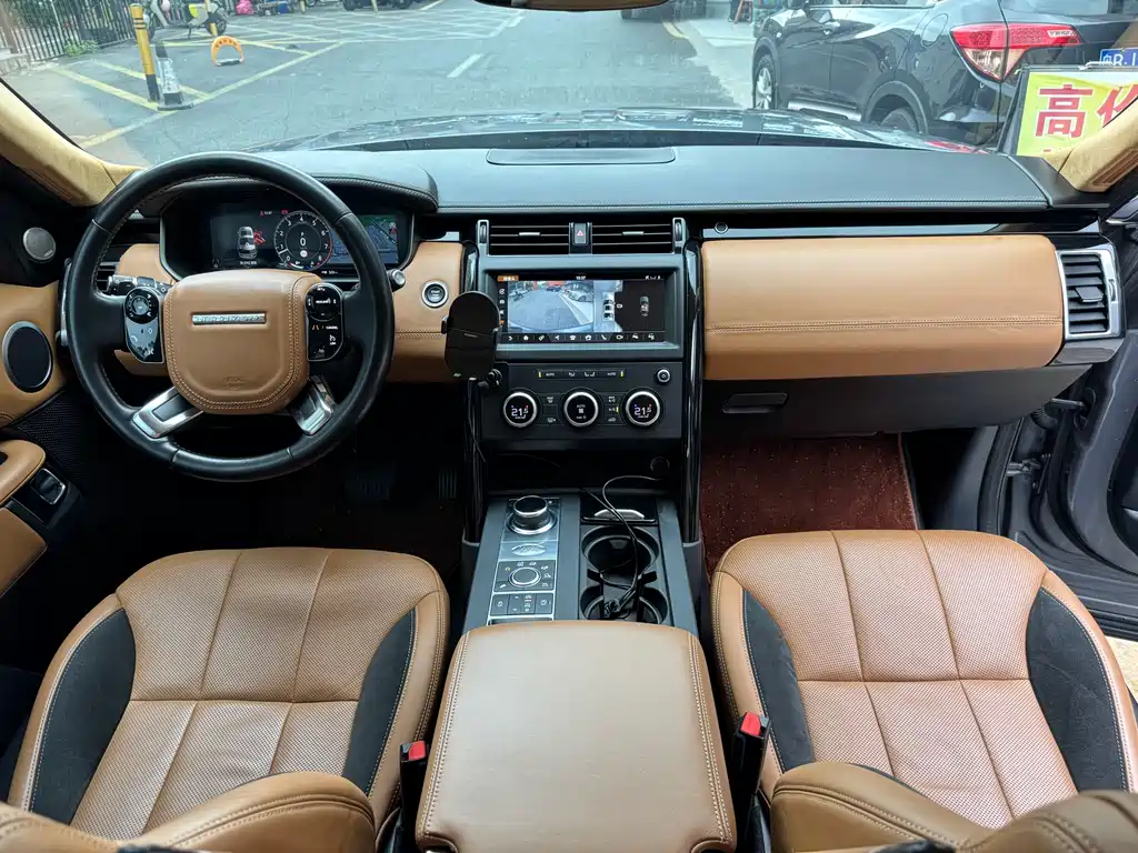 Land Rover Discovery 2020 3.0 SC V6 SE 2020 - thumbnail 6