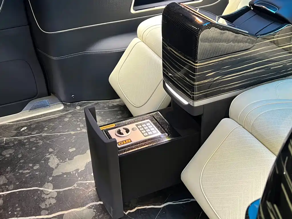 Mercedes-Benz Mercedes-Benz V-Class 2022 V 260 L Long Wheelbase Luxury Edition 2022 - thumbnail 18