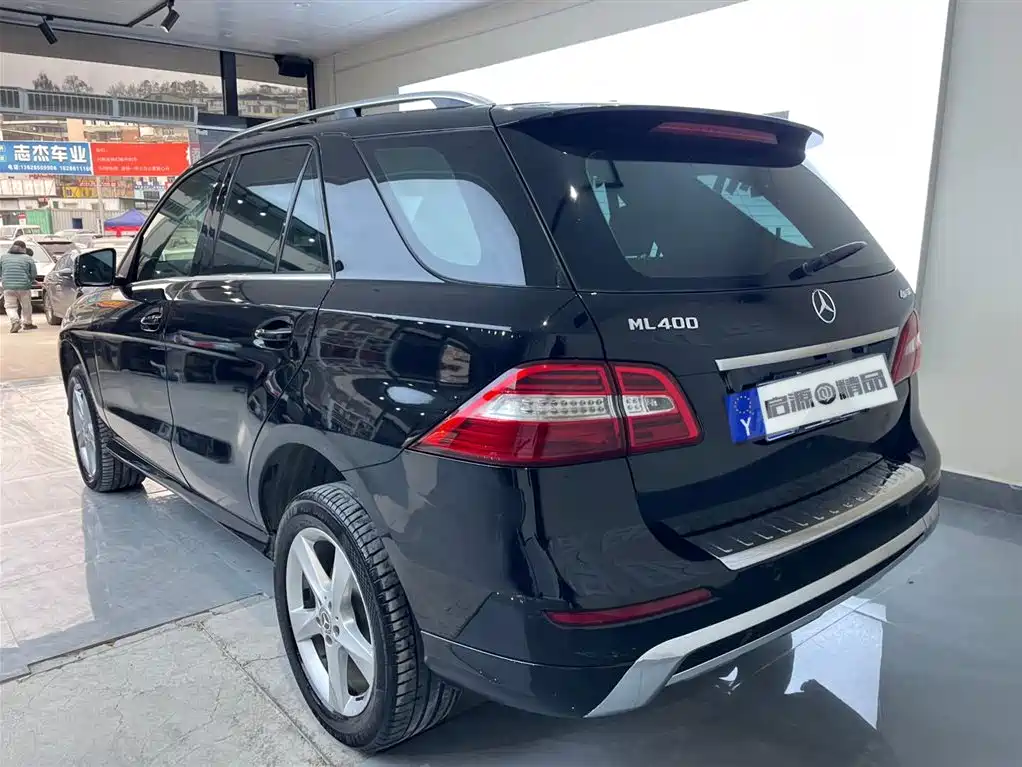 Mercedes-Benz Mercedes-Benz M-Class 2014 ML 400 4MATIC Sport Edition 2015 - thumbnail 20