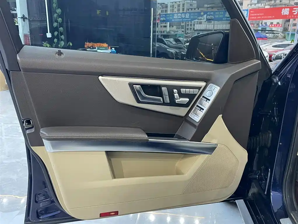 Mercedes-Benz Mercedes-Benz GLK-Class 2012 GLK 300 4MATIC Fashion Edition 2013 - thumbnail 5