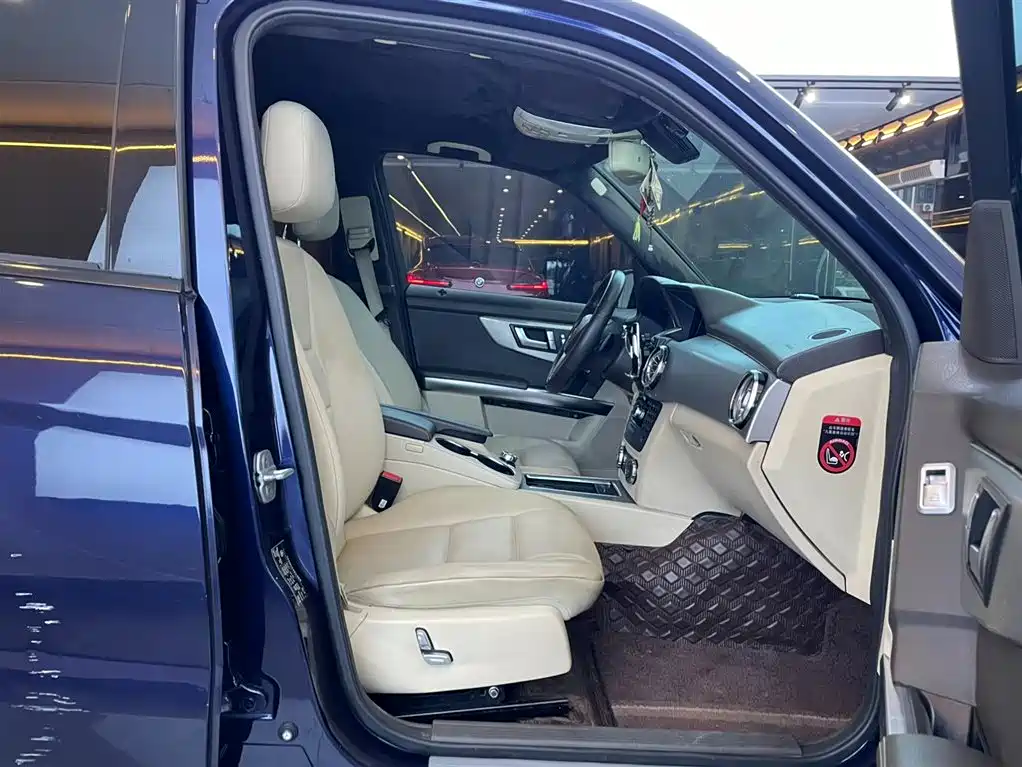 Mercedes-Benz Mercedes-Benz GLK-Class 2012 GLK 300 4MATIC Fashion Edition 2013 - thumbnail 17