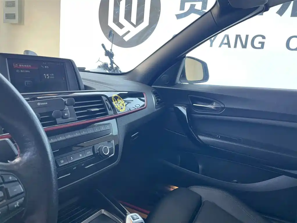 BMW BMW 2 Series Convertible 2018 220i M Sport Package 2020 - thumbnail 11